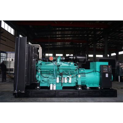 1000kw重慶康明斯柴油發(fā)電機組-重慶康明斯12缸柴油機KTA38-G9柴油發(fā)電機組,缸徑/行程：159/159mm,柴油發(fā)電機組水冷發(fā)動機功率1089KW,柴油發(fā)電機組配套馬拉松斯坦福發(fā)電機。廠價直銷歡迎選購：13773399855。