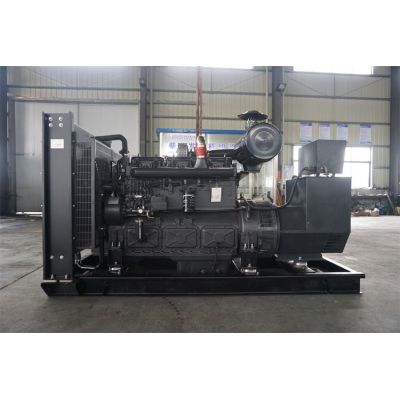 200kw凱普柴油發(fā)電機組-凱普6缸柴油機KP206H柴油發(fā)電機組,缸徑/行程：135/150mm,柴油發(fā)電機組水冷發(fā)動機功率206KW,柴油發(fā)電機組配套馬拉松斯坦福發(fā)電機。廠價直銷歡迎選購：13773399855。