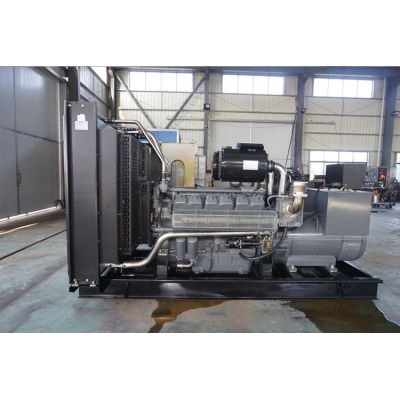 工廠直銷400KW柴油發(fā)電機(jī)，品牌有廣西玉柴、無錫動(dòng)力、威曼、通柴等柴油發(fā)電機(jī)組。廠價(jià)直銷歡迎選購：13773399855。