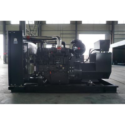250kw上柴股份柴油發(fā)電機(jī)組-上柴股份6缸柴油機(jī)SC9D340D2柴油發(fā)電機(jī)組,缸徑/行程：114/144mm,柴油發(fā)電機(jī)組水冷發(fā)動(dòng)機(jī)功率255KW,柴油發(fā)電機(jī)組配套馬拉松斯坦福發(fā)電機(jī)。廠價(jià)直銷歡迎選購：13773399855。
