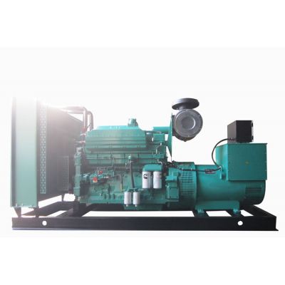 600kw重慶康明斯柴油發(fā)電機(jī)組-重慶康明斯6缸柴油機(jī)QSK19-G11柴油發(fā)電機(jī)組,缸徑/行程：159/159mm,柴油發(fā)電機(jī)組水冷發(fā)動(dòng)機(jī)功率667KW,柴油發(fā)電機(jī)組配套馬拉松斯坦福發(fā)電機(jī)。廠價(jià)直銷歡迎選購：13773399855。