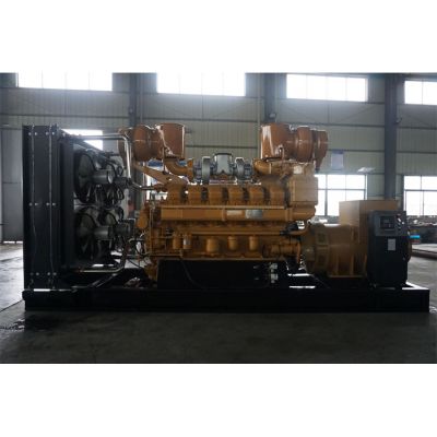 900kw濟(jì)柴柴油發(fā)電機(jī)組-濟(jì)柴12缸柴油機(jī)G12V190ZLD1柴油發(fā)電機(jī)組,缸徑/行程：190/210mm,柴油發(fā)電機(jī)組水冷發(fā)動(dòng)機(jī)功率1000KW,柴油發(fā)電機(jī)組配套馬拉松斯坦福發(fā)電機(jī)。廠價(jià)直銷歡迎選購：13773399855。