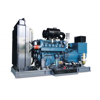 900kw科曼柴油發(fā)電機(jī)組-科曼16缸柴油機(jī)16KMV-1090柴油發(fā)電機(jī)組,缸徑/行程：128/142mm,柴油發(fā)電機(jī)組水冷發(fā)動(dòng)機(jī)功率960KW,柴油發(fā)電機(jī)組配套馬拉松斯坦福發(fā)電機(jī)。廠價(jià)直銷歡迎選購(gòu)：13773399855。