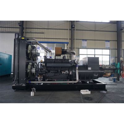 800kw上柴正新柴油發(fā)電機(jī)組-上柴正新12缸柴油機(jī)12V138CZLD柴油發(fā)電機(jī)組,缸徑/行程：138/165mm,柴油發(fā)電機(jī)組水冷發(fā)動機(jī)功率805KW,柴油發(fā)電機(jī)組配套馬拉松斯坦福發(fā)電機(jī)。廠價(jià)直銷歡迎選購：13773399855。