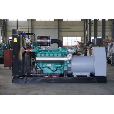 800kw重慶科克柴油發(fā)電機(jī)組-重慶科克16缸柴油機(jī)PTAA1780G7柴油發(fā)電機(jī)組,缸徑/行程：128/142mm,柴油發(fā)電機(jī)組水冷發(fā)動機(jī)功率955KW,柴油發(fā)電機(jī)組配套馬拉松斯坦福發(fā)電機(jī)。廠價直銷歡迎選購：13773399855。
