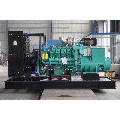 900kw重慶科克柴油發(fā)電機(jī)組-重慶科克8缸柴油機(jī)QTA2160G1柴油發(fā)電機(jī)組,缸徑/行程：170/195mm,柴油發(fā)電機(jī)組水冷發(fā)動機(jī)功率961KW,柴油發(fā)電機(jī)組配套馬拉松斯坦福發(fā)電機(jī)。廠價直銷歡迎選購：13773399855。
