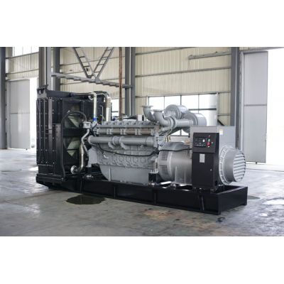 1500kw珀金斯柴油發(fā)電機組-珀金斯16缸柴油機4016-61TRG2柴油發(fā)電機組,缸徑/行程：160/190mm,柴油發(fā)電機組水冷發(fā)動機功率1774KW,柴油發(fā)電機組配套馬拉松斯坦福發(fā)電機。廠價直銷歡迎選購：13773399855。