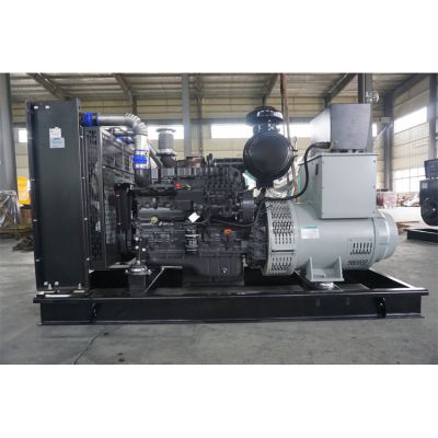 150kw上柴股份柴油發(fā)電機組-上柴股份6缸柴油機SC7H230D2柴油發(fā)電機組,缸徑/行程：105/124mm,柴油發(fā)電機組水冷發(fā)動機功率170KW,柴油發(fā)電機組配套馬拉松斯坦福發(fā)電機。廠價直銷歡迎選購：13773399855。