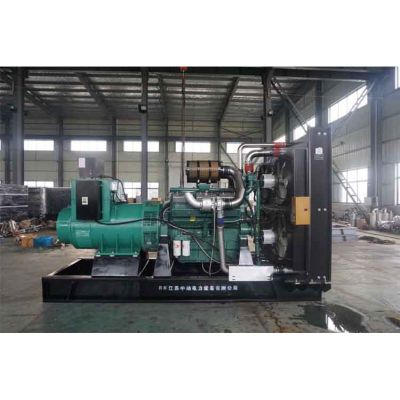 1300kw南通股份柴油發(fā)電機(jī)組-南通股份12缸柴油機(jī)NCG12V2056柴油發(fā)電機(jī)組,缸徑/行程：165/190mm,柴油發(fā)電機(jī)組水冷發(fā)動機(jī)功率1512KW,柴油發(fā)電機(jī)組配套馬拉松斯坦福發(fā)電機(jī)。廠價直銷歡迎選購：13773399855。