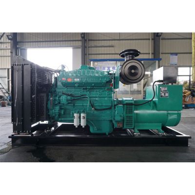 300kw重慶康明斯柴油發(fā)電機組-重慶康明斯6缸柴油機NTA855-G2柴油發(fā)電機組,缸徑/行程：140/152mm,柴油發(fā)電機組水冷發(fā)動機功率321KW,柴油發(fā)電機組配套馬拉松斯坦福發(fā)電機。廠價直銷歡迎選購：13773399855。
