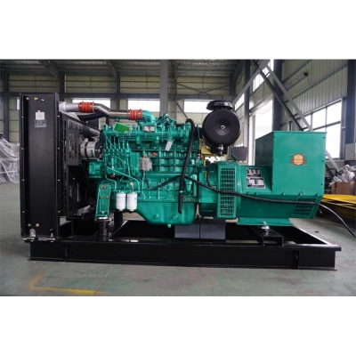 120kw玉柴柴油發(fā)電機(jī)組-玉柴6缸柴油機(jī)YC6A205-D30柴油發(fā)電機(jī)組,缸徑/行程：108/132mm,柴油發(fā)電機(jī)組水冷發(fā)動(dòng)機(jī)功率152KW,柴油發(fā)電機(jī)組配套馬拉松斯坦福發(fā)電機(jī)。廠價(jià)直銷歡迎選購：13773399855。