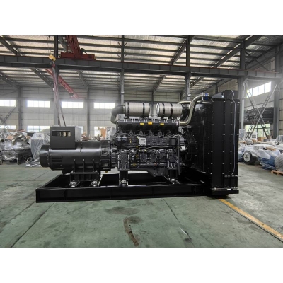 1000kw上柴股份柴油發(fā)電機(jī)組-上柴動力6缸柴油機(jī)6WTAA35-G311柴油發(fā)電機(jī)組,缸徑/行程：186/215mm,柴油發(fā)電機(jī)組水冷發(fā)動機(jī)功率1230KW,柴油發(fā)電機(jī)組配套馬拉松斯坦福發(fā)電機(jī)。廠價直銷歡迎選購：13773399855。